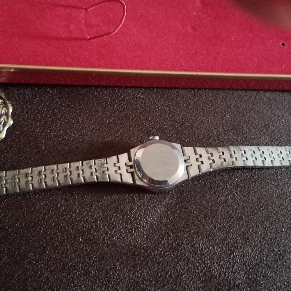 Watch - Picture 3 of 4